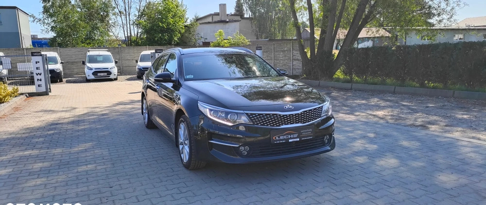 Kia Optima cena 59900 przebieg: 229000, rok produkcji 2018 z Żory małe 667